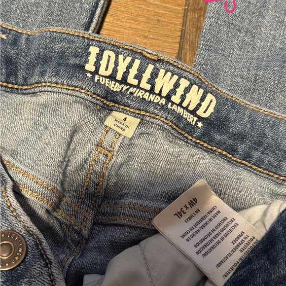 Idyllwind - Picture 3 of 3